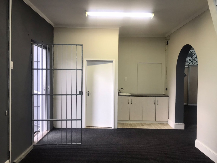 To Let commercial Property for Rent in Vincent Eastern Cape